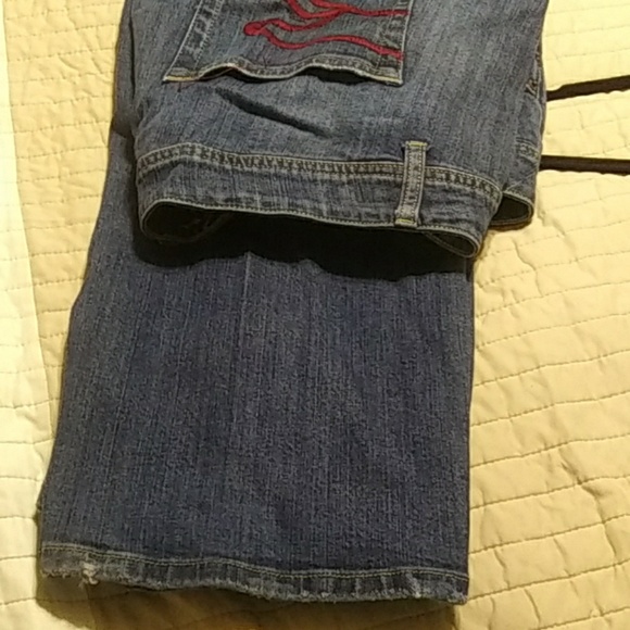 Jeans - Picture 2 of 3